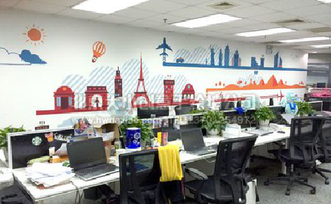 钟祥教你设计办公室墙绘的方法。